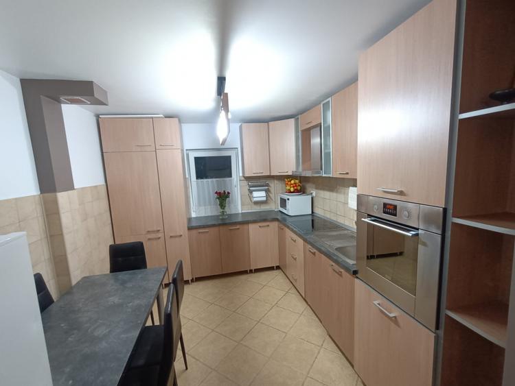 Locatie excelenta!-4 camere-mobilat si utilat-etaj intermediar-zona Lipovei