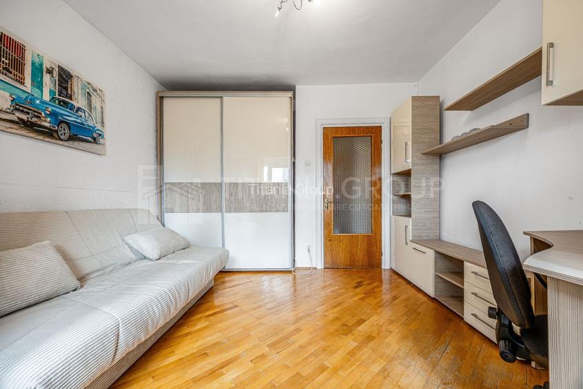 Apartament 4 camere, 109mp, mobilat, bloc 1992, stare impecabila, comision 0 - 6