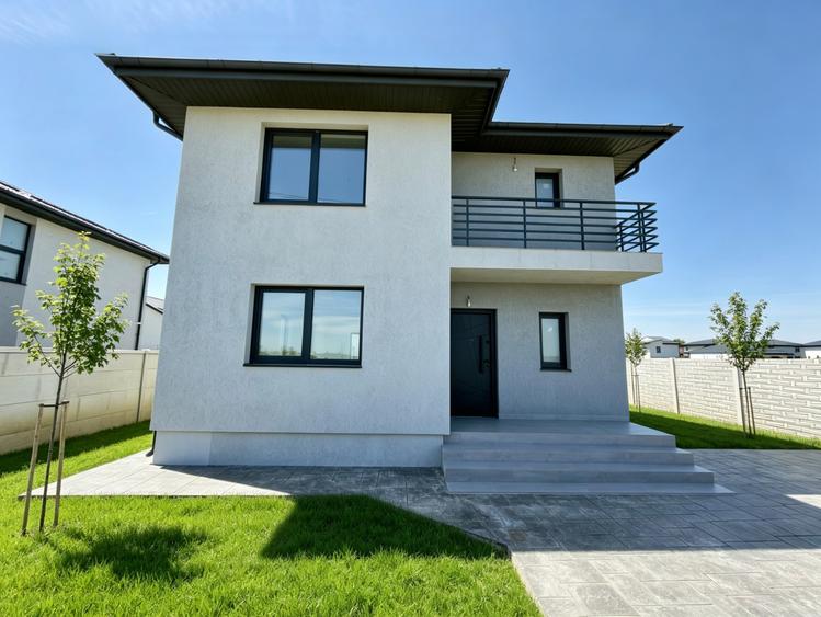 Casă de vânzare individuală nouă | 4 Camere | 450 mp | Berceni, Ilfov | La Cheie
