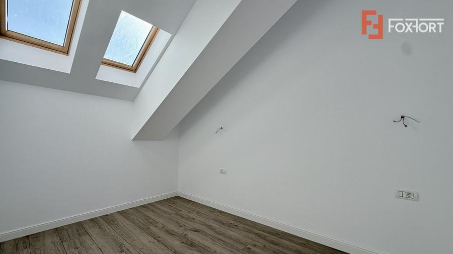COMISION 0% Casa individuala de vanzare cu 4 camere - Mosnita Noua