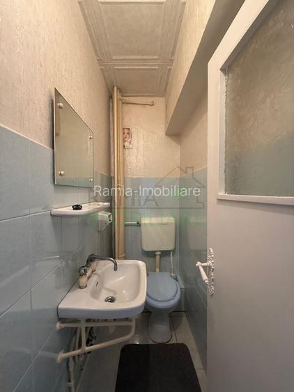 Apartament 3 Camere Decomandat, Etaj 1, Tractorul - 11