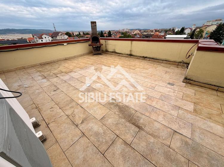 Penthouse cu vedere la munti – 160 MP,  zona buna HIPODROM II