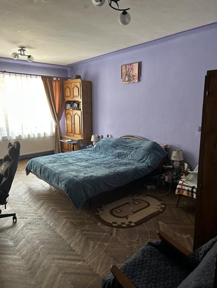 Casă individuală 320 mp, 540 mp teren – Bușteni, DN1