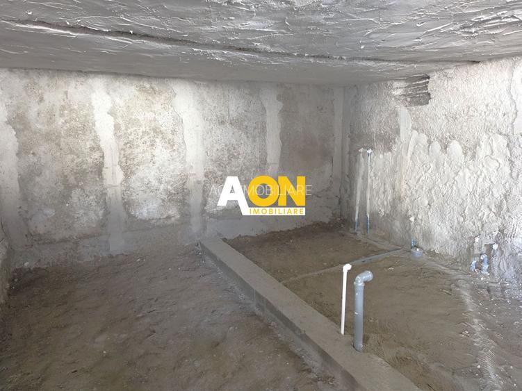 Casă semifinisată, 4 camere, 350 mp teren, la asfalt, zona Centru - 13