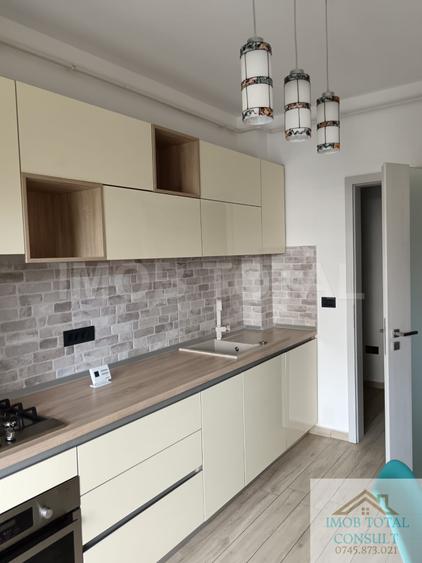Apartament 3 camere Centru , mobilat si utilat, bloc 2017, loc parcare