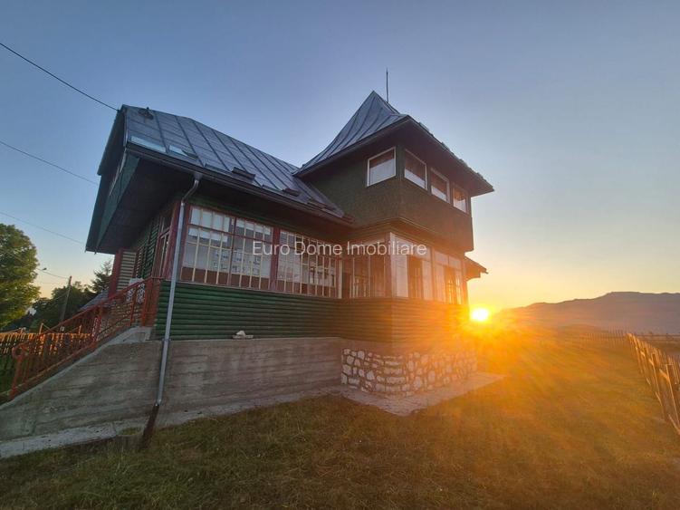 Exclusivitate- Casă rustică de închiriat în Fundata – Priveliște spectaculoasă - 27