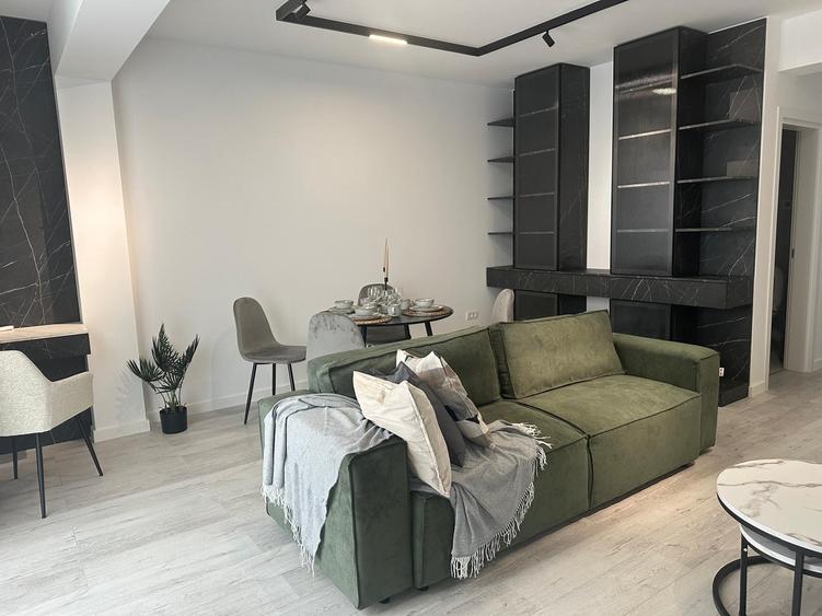Se vinde apartament cu 2 camere, situat în Tunari