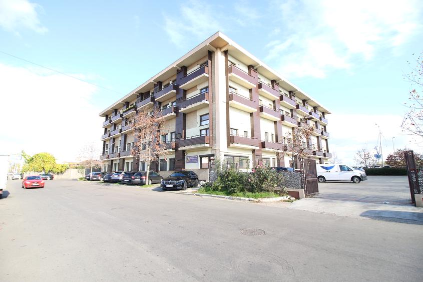Ap. 3 camere bloc nou, etaj 1