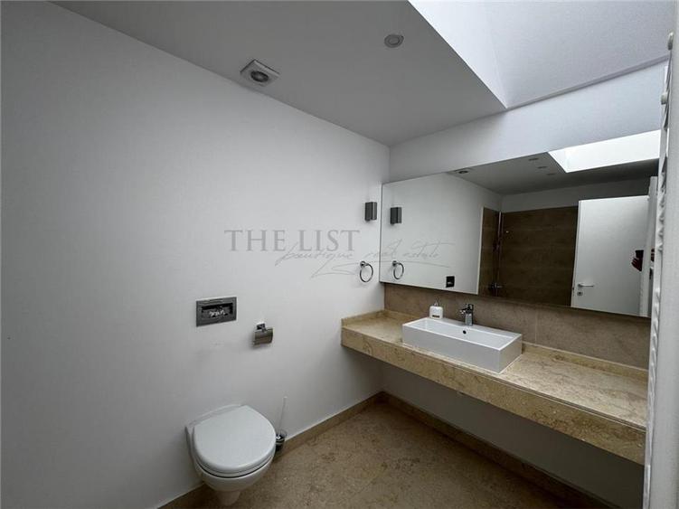 De Vanzare Vila Duplex | Oxford Gardens