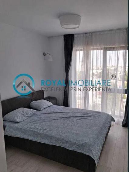Royal Imobiliare - Vanzare apartament 3 camere zona Vest