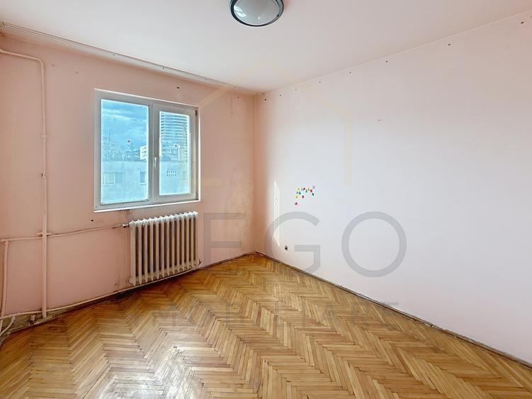 Apartament cu 4 camere decomandate la 2395 eur/mp in Manastur