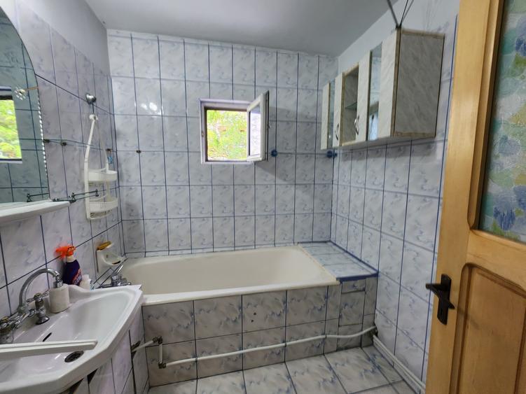 APARTAMENT CU 2 CAMERE,DECOMANDAT, 50 mp , LIDL NICOLINA