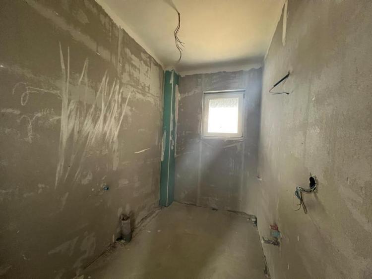 Apartament cu doua camere piata salajanca