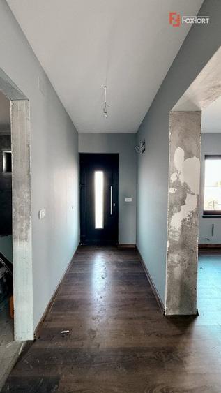 Duplex intreg, cu 6 camere, parter - 144 mp, zona Sacalaz