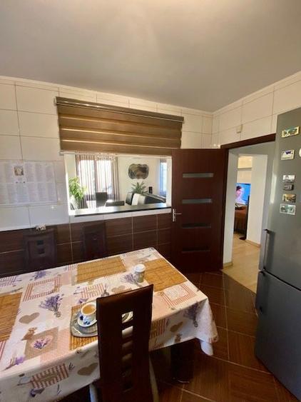 Vanzare Vila sau Casa de vacanta 7 camere Teren 1320mp Breaza