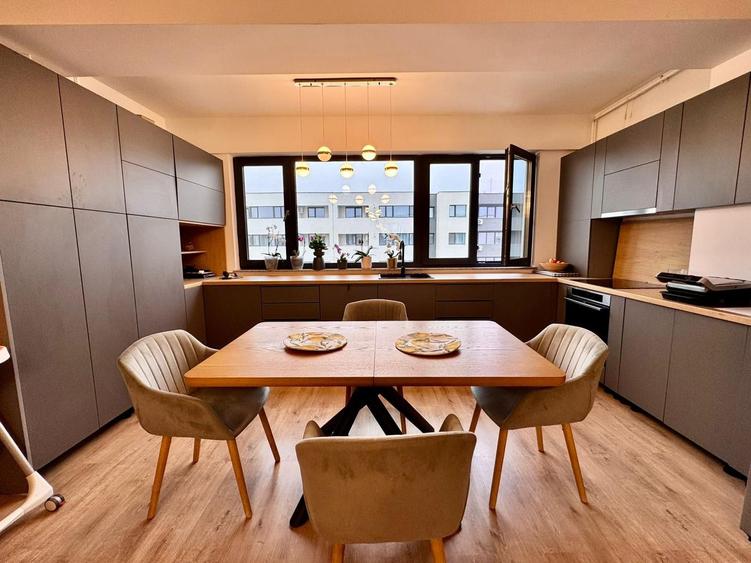 2 CAMERE + PARCARE / COMISION 0 / IVORY / PIPERA / ROND OMV / NORD