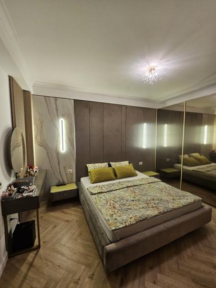 Apartament lux 3 camere decomandat pe 2 etaje,, zona  Rezidentiala Centru
