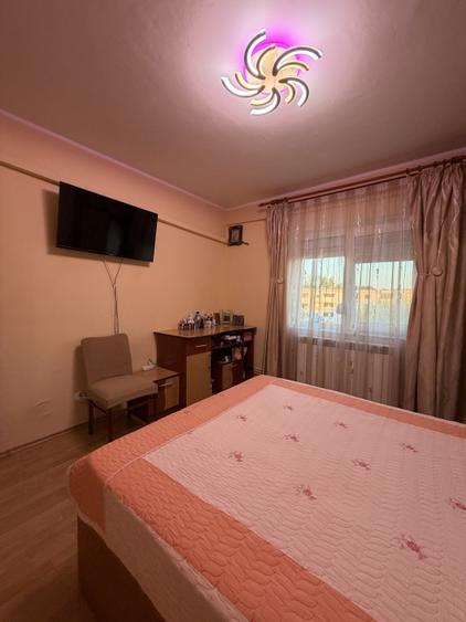 Vanzare apartament 2 camere dec, in Galati, I.C.Frimu, sup.55 mp