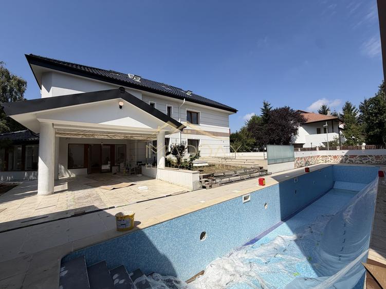 Vila Premium *800mp* // teren *963mp* / garaj cu 6 locuri* // Iancu Nicolae