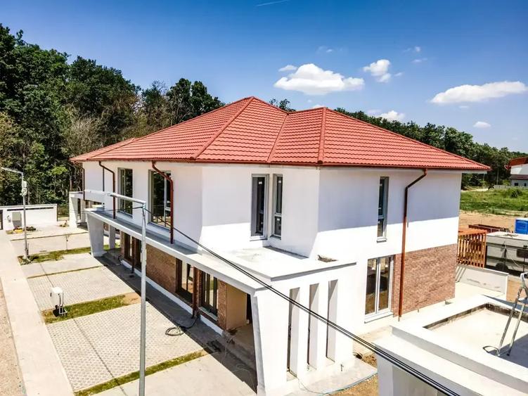 Vila duplex 5 camere | Teren 430mp | Pădure si Lac | Mogoșoaia