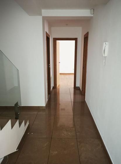 Gated Community! Gradina cu piscina! 4 dormitoare – Iancu Nicolae