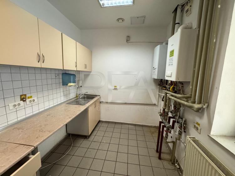 Spatiu comercial Bdul Timisoara 250mp