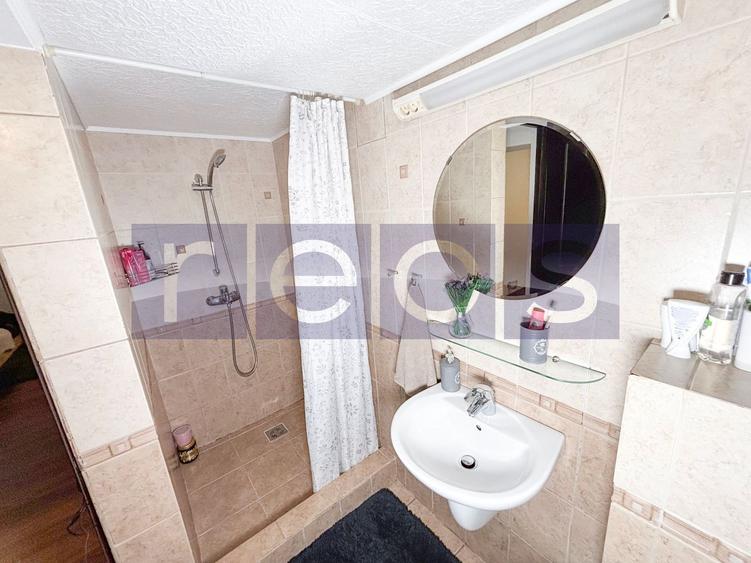 VANZARE VILA D+P+1+M | ZONA VATRA LUMINOASA - 40