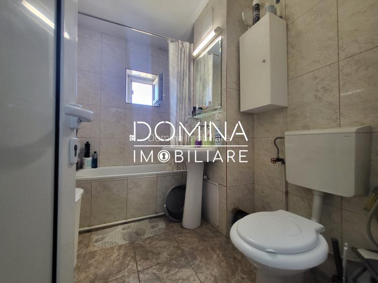 Vânzare apartament cu 2 camere în zonă semicentrală, str. Revolutiei - 9