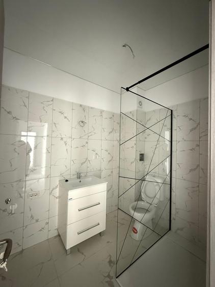 APARTAMENT 3 CAMERE - BLOC NOU - 68 MP -2 BAI -MILITARI- COMISION 0%
