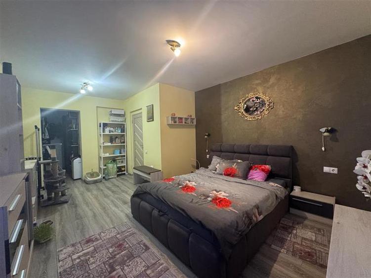 Casa Tip Duplex Parter + Etaj  ,120 mp utili + 273 mp teren!