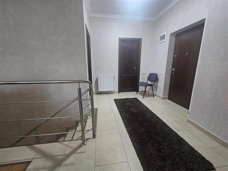 Vanzare 4 Camere Damaroaia Luptatorilor duplex 2 Etaje