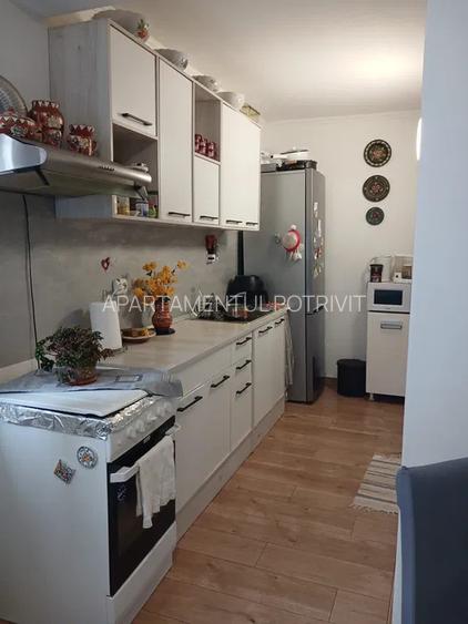 Apartament 2 camere , GARAJ , Zona Terra !!! - 2