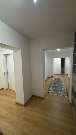 4 camere / RENOVAT COMPLET/ Bd. DECEBAL – Rond Alba Iulia / UNIRII