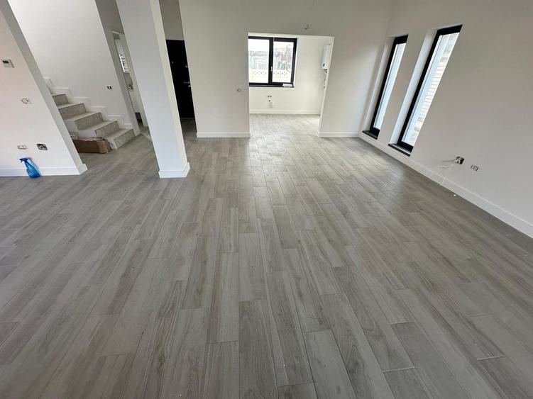 CASA SINGULARA, TOATE UTILITATILE, 4 CAMERE, TEREN 400 MP, COMISION 0%