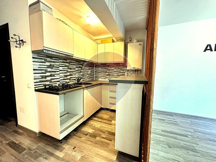 Studio cu grădină proprie și acces direct | Loc de parcare inclus