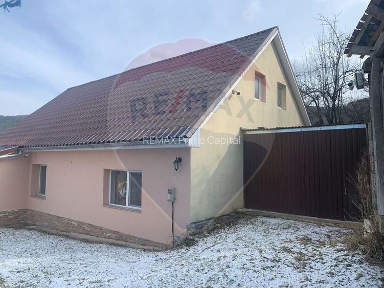 Casă de vânzare zona Bratca, 5 camere, 12 375 teren - 19