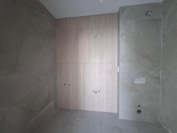 Garsonieră de Lux Bloc Nou