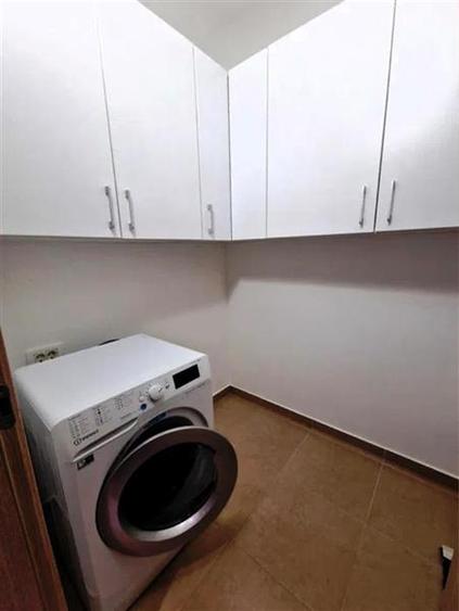 Inchiriem Apartament 2 Camere, Modern, Decomandat, Tractorul - Urban