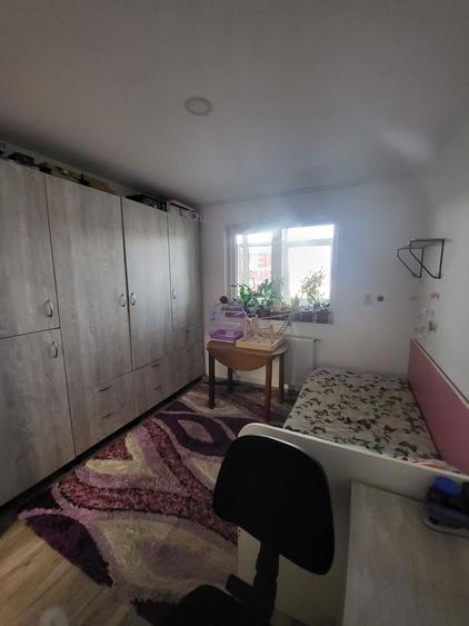 APARTAMENT MODERN CU 4 CAMERE IN AMPOI 2
