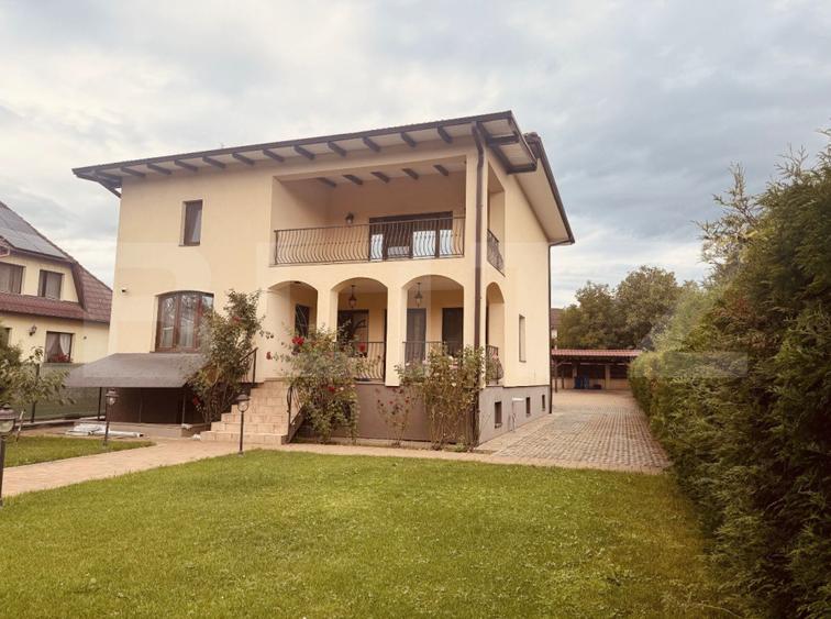 Casa individuala, 405 mp, zona Periferie