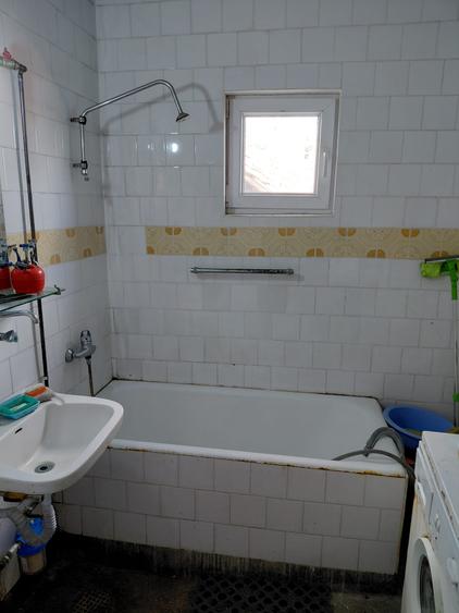 Vand casa cu 5 cam.in Sancraiu de Mures