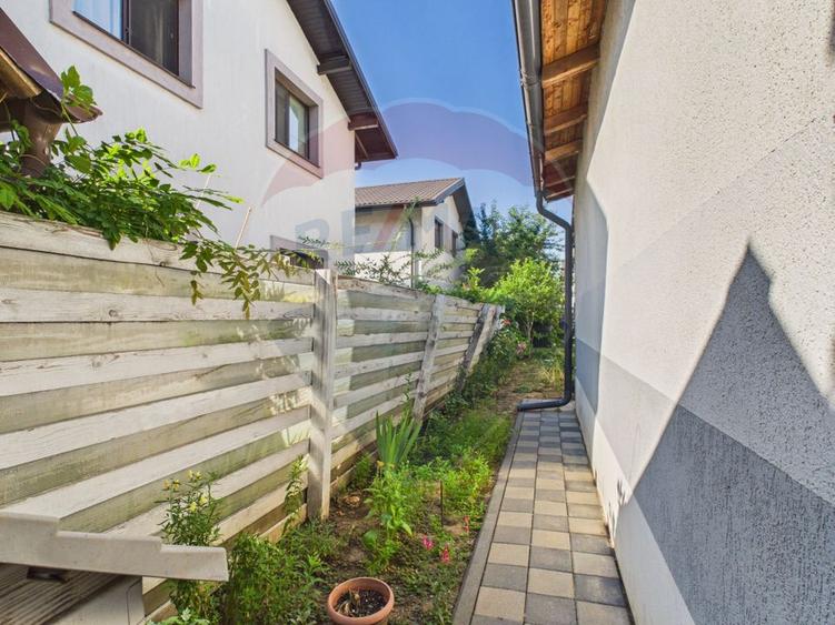 De vanzare ! Casa cu 4 camere,terasa si beci ! Comuna Berceni| Ilfov