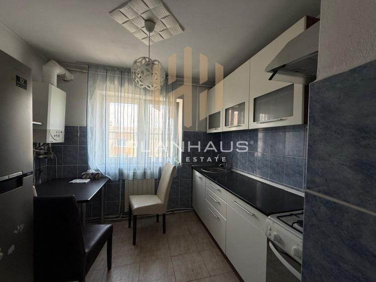 Apartament 2 camere,zona B-dul Traian Pizza Plus/Petru Rares