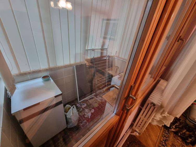 Apartament 3 camere semidecomandat, 64mp, zona Tatarasi, Flora, ID: 160309