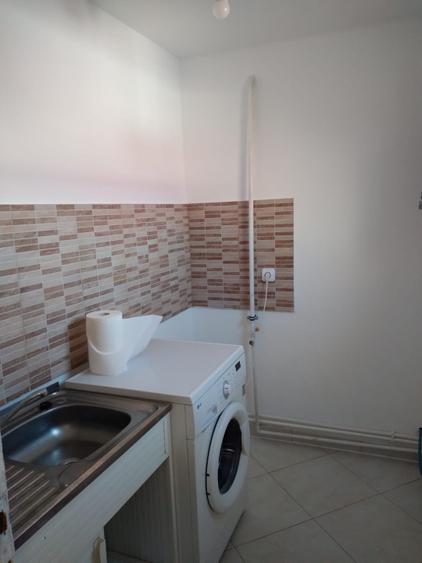 Apartament 2 camere de vânzare, 35 mp – zona Balș