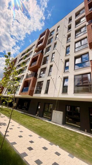 Apartament cu 4 camere, semifinisat, 79 mp utili, 2 bai, parcare, zona Somesului