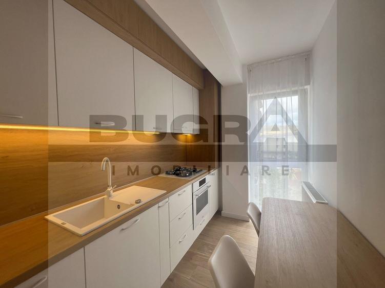 Apartament de 2 camere, 55mp, lux, parcare, zona Terra