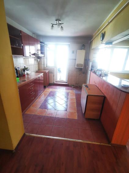 Apartament 4 camere M18, etaj 6 /10