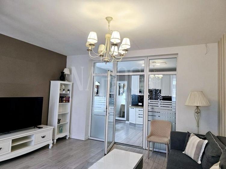 Apartament o camera de vanzare in Centru Oradea, Oradea