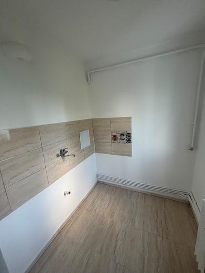 Apartament 3 camere, RENOVAT COMPLET,  zona Alexandru